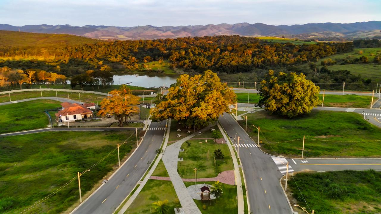 Condomínio Borda do Lago — Caçapava